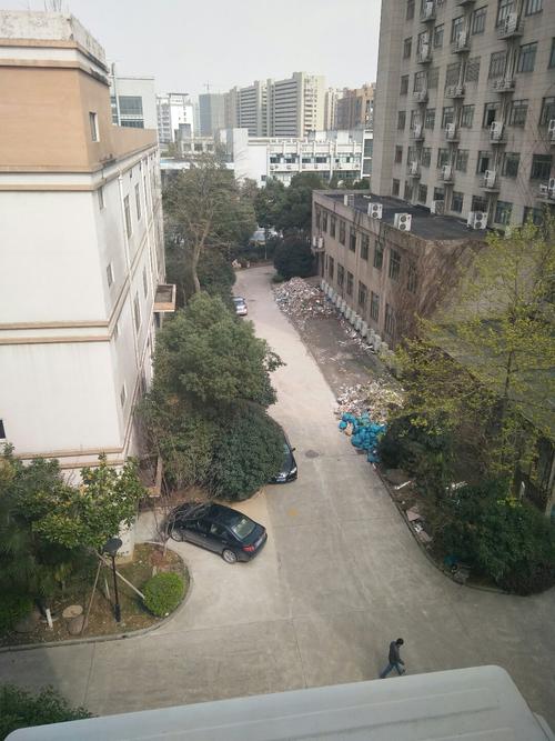 浙江省杭州市西湖区西园五路靠近浙江天煌科技实业